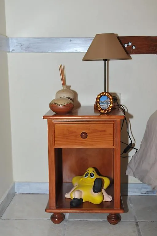 16 Porto Santo Apartments Homestay