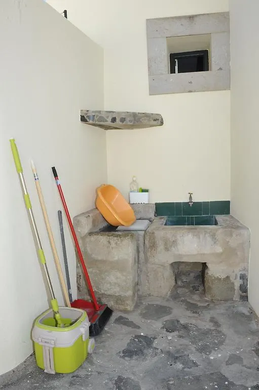 16 Porto Santo Apartments Homestay